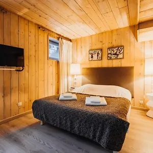 Cozy Near The Center Appartement Megève