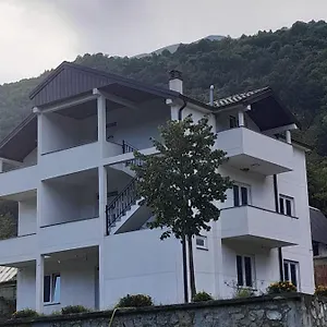 Florini 2023 Apartment