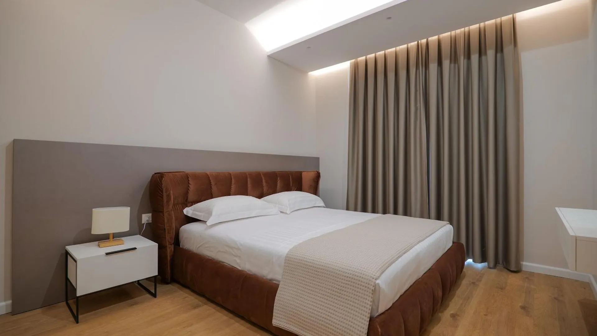 Daed Luxury Residence Sarandë 0*,  Albanien
